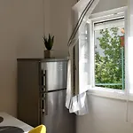 Apartament Meryl St - Two Bedroom With Sea View *