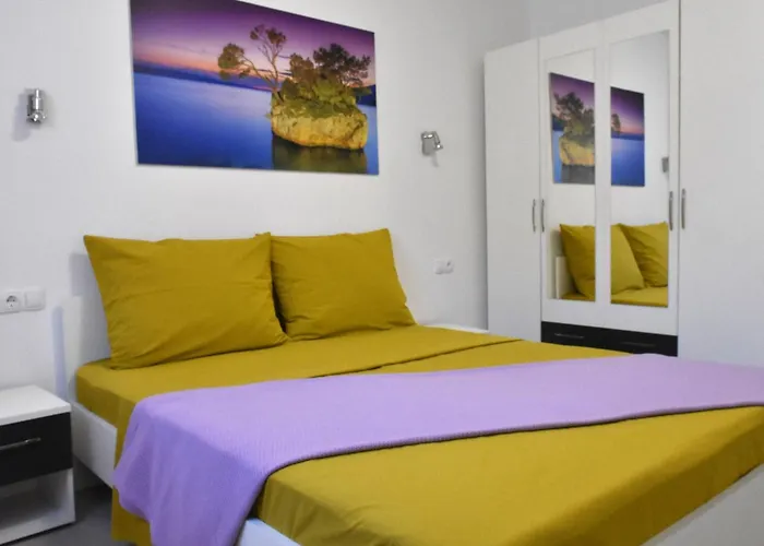 Meryl St - Two Bedroom With Sea View Lejlighed *