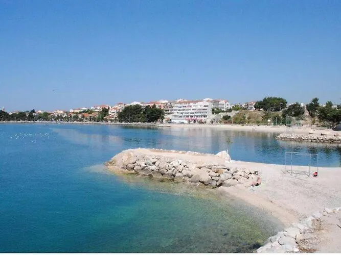 Meryl St - Two Bedroom With Sea View Mravince